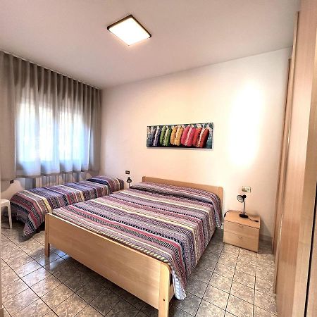 Zzznon Attivo Ex Dl5 E Dl6 Apartment Lido di Jesolo Luaran gambar
