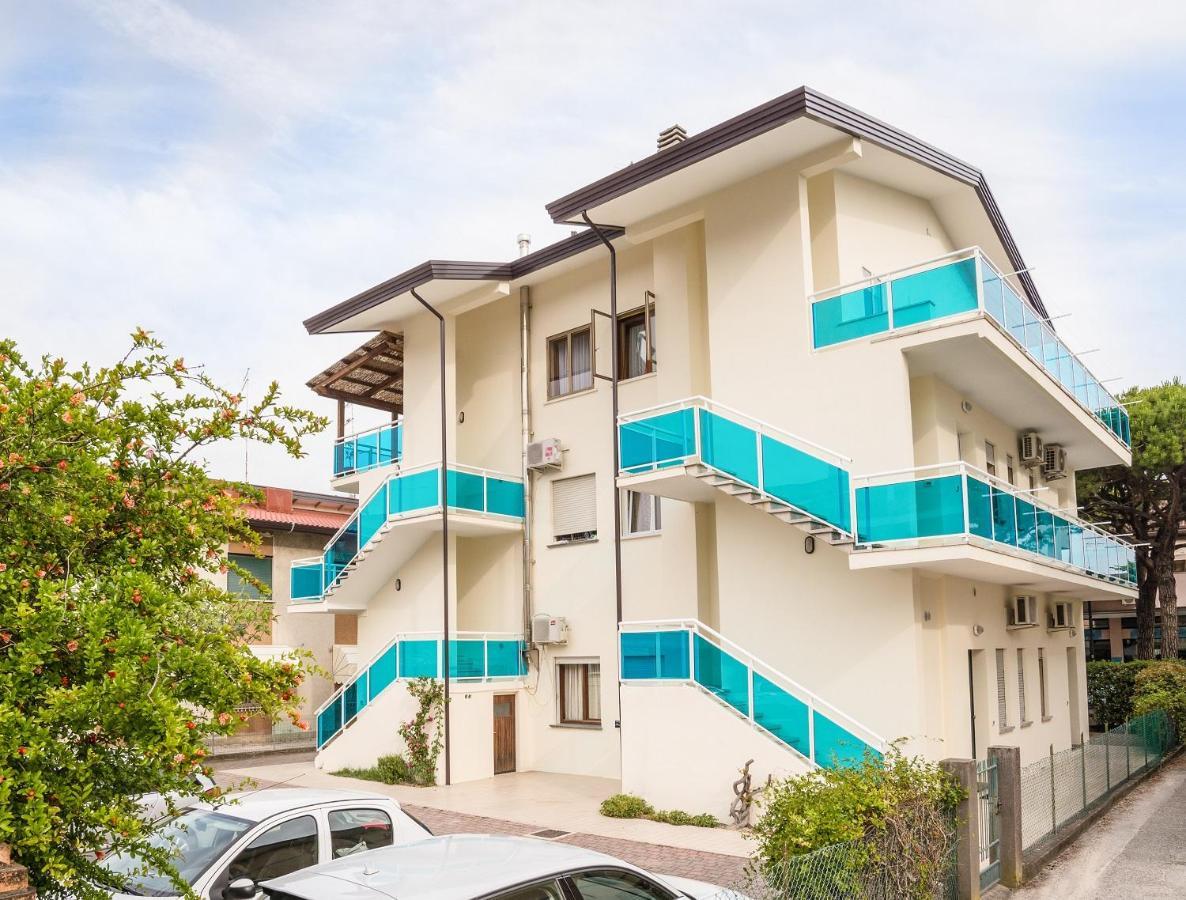Zzznon Attivo Ex Dl5 E Dl6 Apartment Lido di Jesolo Luaran gambar